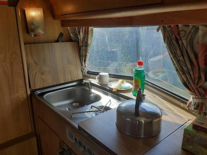 Sundial Cottage Eriba Caravan Norwich Bagian luar foto