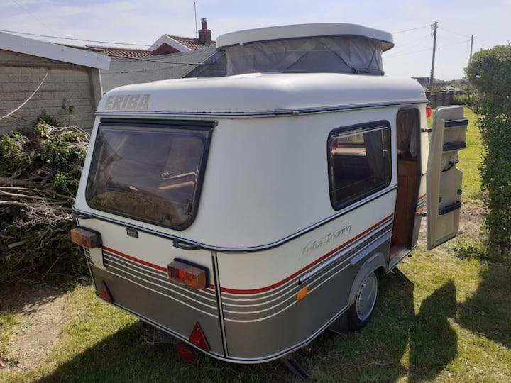 Sundial Cottage Eriba Caravan Norwich Bagian luar foto